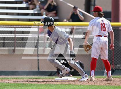 Thumbnail 3 in Regis Jesuit vs. Douglas County (CHSAA 5A Round 1) photogallery.