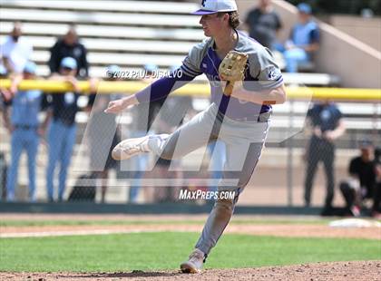 Thumbnail 3 in Regis Jesuit vs. Douglas County (CHSAA 5A Round 1) photogallery.