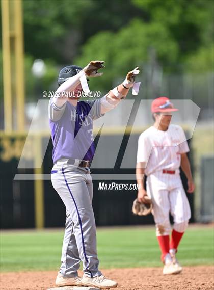 Thumbnail 3 in Regis Jesuit vs. Douglas County (CHSAA 5A Round 1) photogallery.