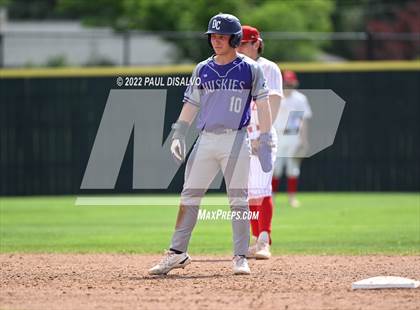 Thumbnail 3 in Regis Jesuit vs. Douglas County (CHSAA 5A Round 1) photogallery.