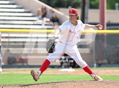 Thumbnail 1 in Regis Jesuit vs. Douglas County (CHSAA 5A Round 1) photogallery.
