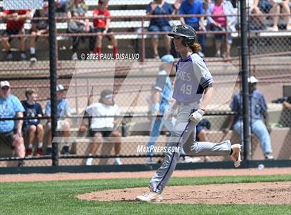 Thumbnail 3 in Regis Jesuit vs. Douglas County (CHSAA 5A Round 1) photogallery.