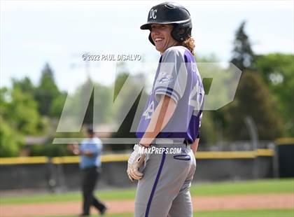 Thumbnail 2 in Regis Jesuit vs. Douglas County (CHSAA 5A Round 1) photogallery.