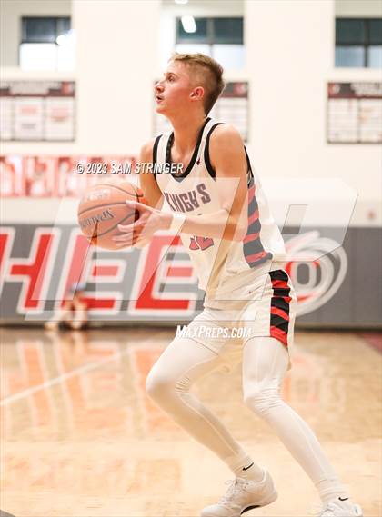 Thumbnail 1 in Hillcrest vs. Salesian College Preparatory (Pro Image Holiday Classic Large Schools) photogallery.