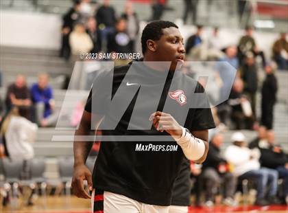 Thumbnail 3 in Hillcrest vs. Salesian College Preparatory (Pro Image Holiday Classic Large Schools) photogallery.
