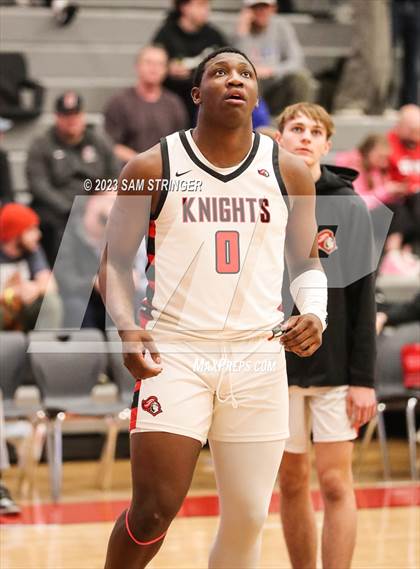 Thumbnail 1 in Hillcrest vs. Salesian College Preparatory (Pro Image Holiday Classic Large Schools) photogallery.