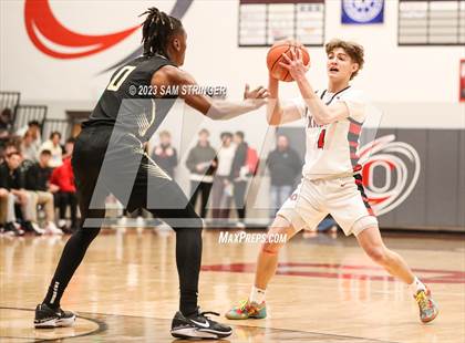 Thumbnail 3 in Hillcrest vs. Salesian College Preparatory (Pro Image Holiday Classic Large Schools) photogallery.