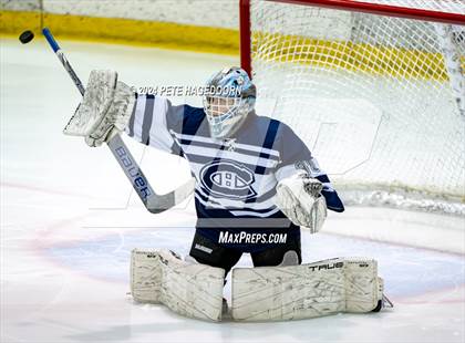 Thumbnail 1 in Chatham @ Morristown-Beard (MCSSIHL Mennen Cup Semi Final) photogallery.