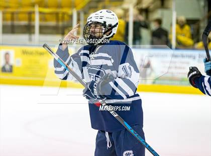 Thumbnail 3 in Chatham @ Morristown-Beard (MCSSIHL Mennen Cup Semi Final) photogallery.