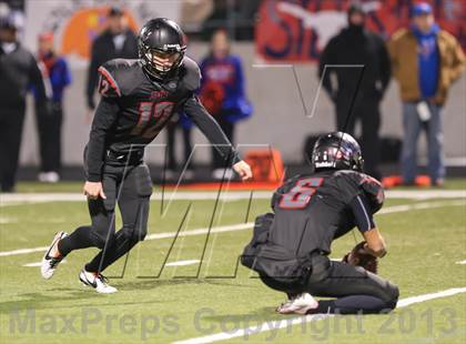 Thumbnail 3 in Graham vs Argyle (UIL 3A D2 Semifinal) photogallery.