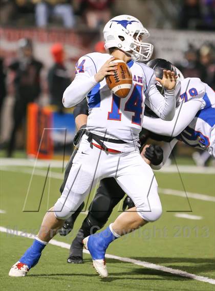 Thumbnail 1 in Graham vs Argyle (UIL 3A D2 Semifinal) photogallery.