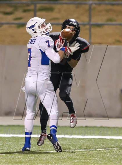 Thumbnail 1 in Graham vs Argyle (UIL 3A D2 Semifinal) photogallery.
