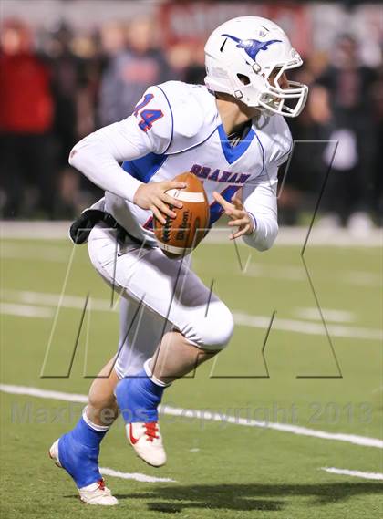 Thumbnail 3 in Graham vs Argyle (UIL 3A D2 Semifinal) photogallery.