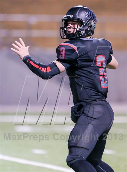 Thumbnail 3 in Graham vs Argyle (UIL 3A D2 Semifinal) photogallery.