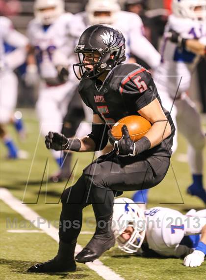 Thumbnail 2 in Graham vs Argyle (UIL 3A D2 Semifinal) photogallery.