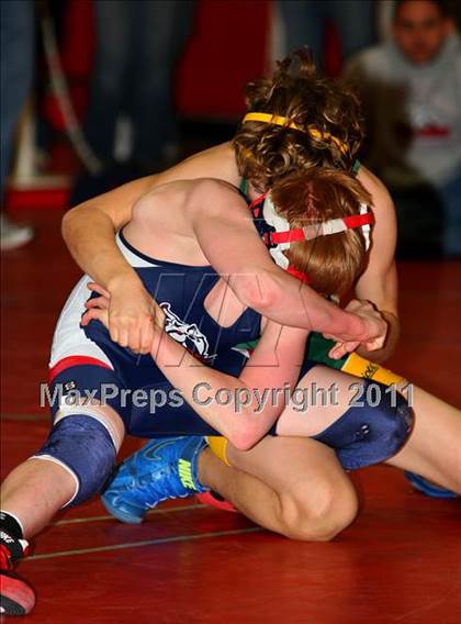 Thumbnail 2 in Sachem East Tournament (Semifinal Round) photogallery.