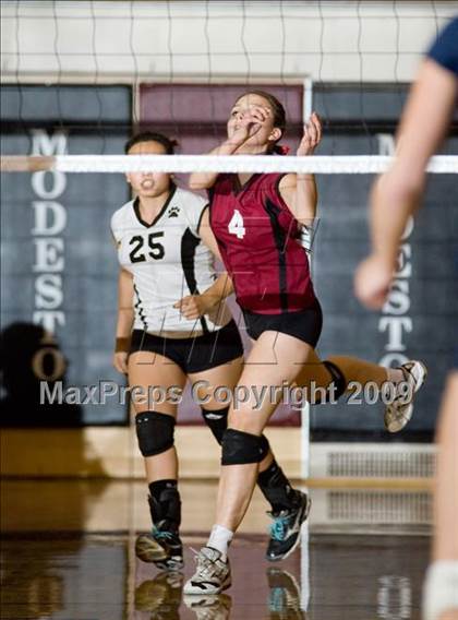 Thumbnail 2 in Nevada Union @ Modesto (CIF SJS D1 Playoffs) photogallery.