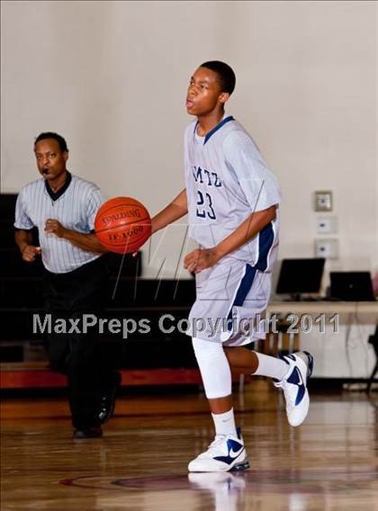 Thumbnail 3 in Nimitz vs Coppell (CFB Invitational) photogallery.