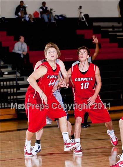 Thumbnail 2 in Nimitz vs Coppell (CFB Invitational) photogallery.