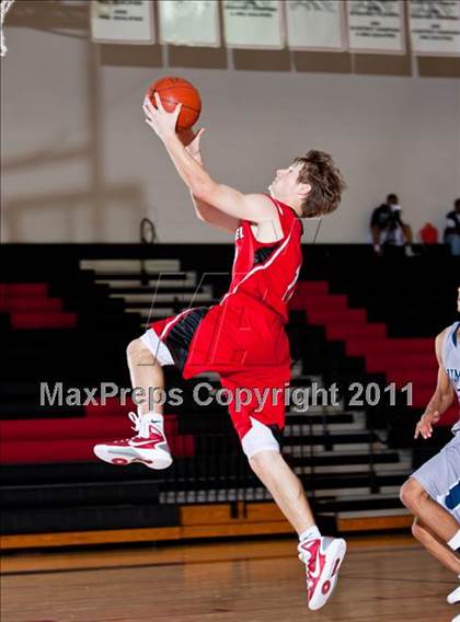 Thumbnail 3 in Nimitz vs Coppell (CFB Invitational) photogallery.