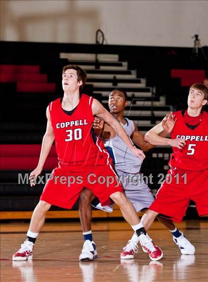 Thumbnail 2 in Nimitz vs Coppell (CFB Invitational) photogallery.