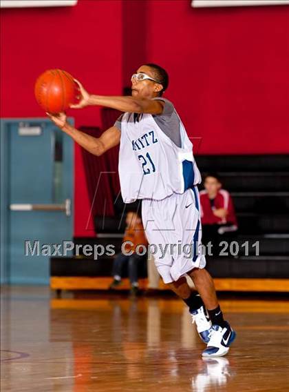 Thumbnail 3 in Nimitz vs Coppell (CFB Invitational) photogallery.