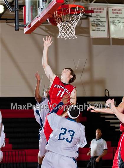 Thumbnail 3 in Nimitz vs Coppell (CFB Invitational) photogallery.