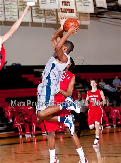 Thumbnail 2 in Nimitz vs Coppell (CFB Invitational) photogallery.