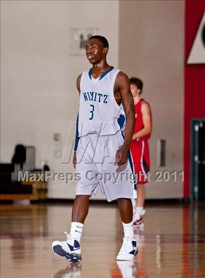 Thumbnail 2 in Nimitz vs Coppell (CFB Invitational) photogallery.