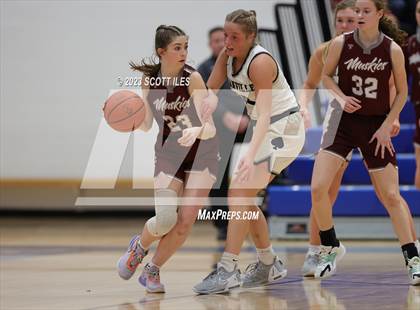 Thumbnail 2 in John Glenn vs. Granville (OHSAA D2 Regional Semifinal) photogallery.