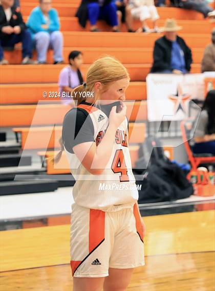 Thumbnail 1 in Grand Saline vs Spring Hill photogallery.
