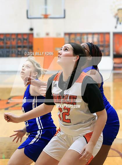 Thumbnail 2 in Grand Saline vs Spring Hill photogallery.