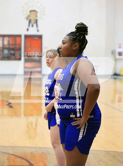 Thumbnail 2 in Grand Saline vs Spring Hill photogallery.