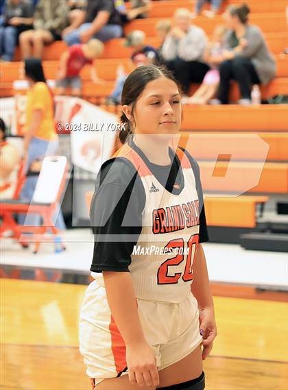 Thumbnail 2 in Grand Saline vs Spring Hill photogallery.