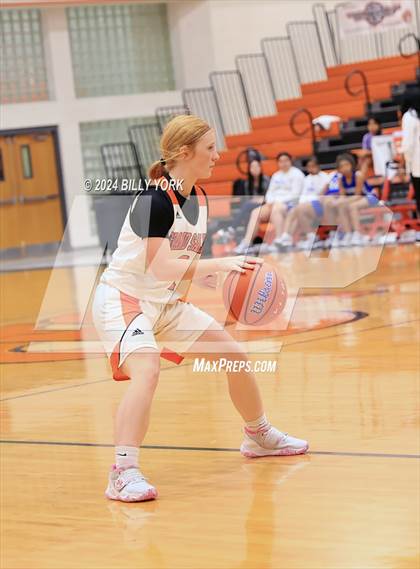 Thumbnail 1 in Grand Saline vs Spring Hill photogallery.