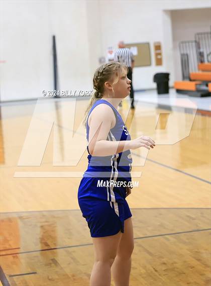 Thumbnail 3 in Grand Saline vs Spring Hill photogallery.