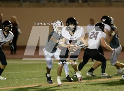 Thumbnail 2 in La Jolla vs. Scripps Ranch (CIF SDS D2 Championship) photogallery.