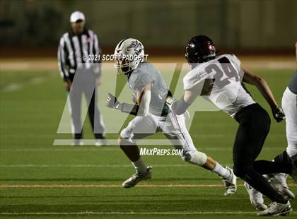 Thumbnail 3 in La Jolla vs. Scripps Ranch (CIF SDS D2 Championship) photogallery.
