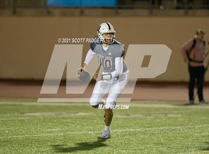 Thumbnail 1 in La Jolla vs. Scripps Ranch (CIF SDS D2 Championship) photogallery.