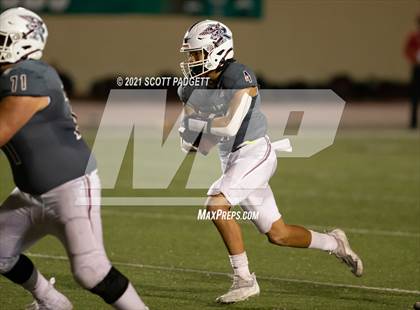 Thumbnail 2 in La Jolla vs. Scripps Ranch (CIF SDS D2 Championship) photogallery.