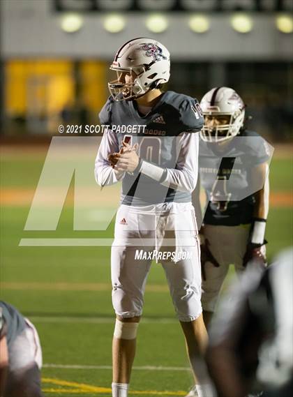 Thumbnail 1 in La Jolla vs. Scripps Ranch (CIF SDS D2 Championship) photogallery.