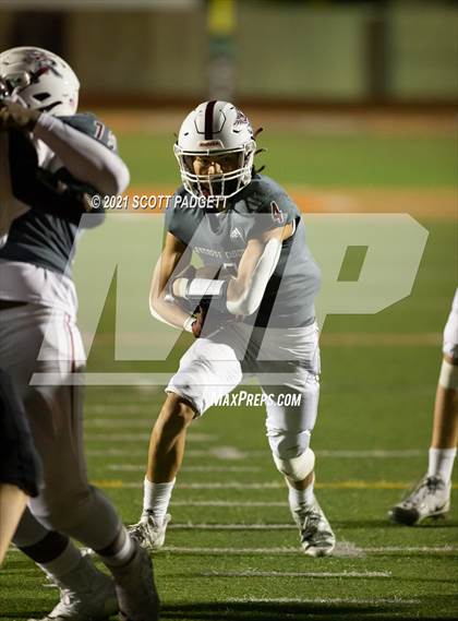 Thumbnail 3 in La Jolla vs. Scripps Ranch (CIF SDS D2 Championship) photogallery.