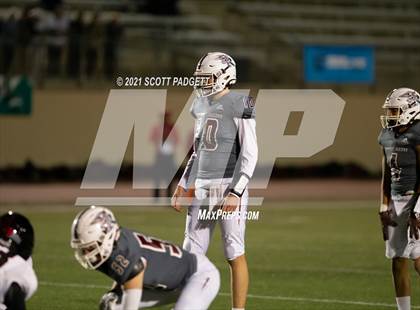Thumbnail 1 in La Jolla vs. Scripps Ranch (CIF SDS D2 Championship) photogallery.
