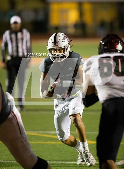 Thumbnail 2 in La Jolla vs. Scripps Ranch (CIF SDS D2 Championship) photogallery.