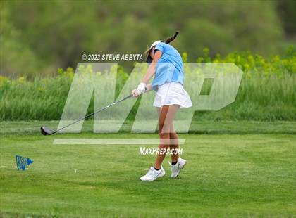 Thumbnail 1 in CHSAA 5A State Championship photogallery.