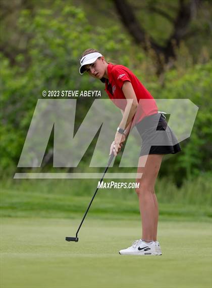 Thumbnail 2 in CHSAA 5A State Championship photogallery.