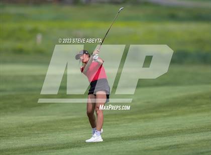Thumbnail 2 in CHSAA 5A State Championship photogallery.