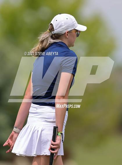 Thumbnail 1 in CHSAA 5A State Championship photogallery.