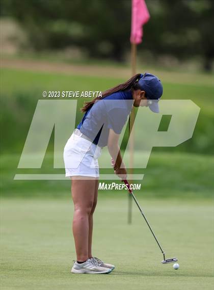 Thumbnail 1 in CHSAA 5A State Championship photogallery.