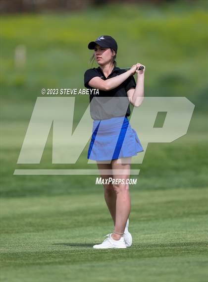 Thumbnail 2 in CHSAA 5A State Championship photogallery.